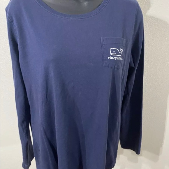 Vineyard, vines, Christmas, longsleeve T-shirt, women size medium Whale graphic - Picture 1 of 8